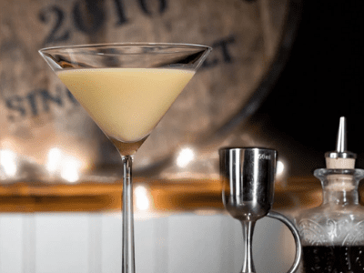Velvet Alexander - easy gin cocktails